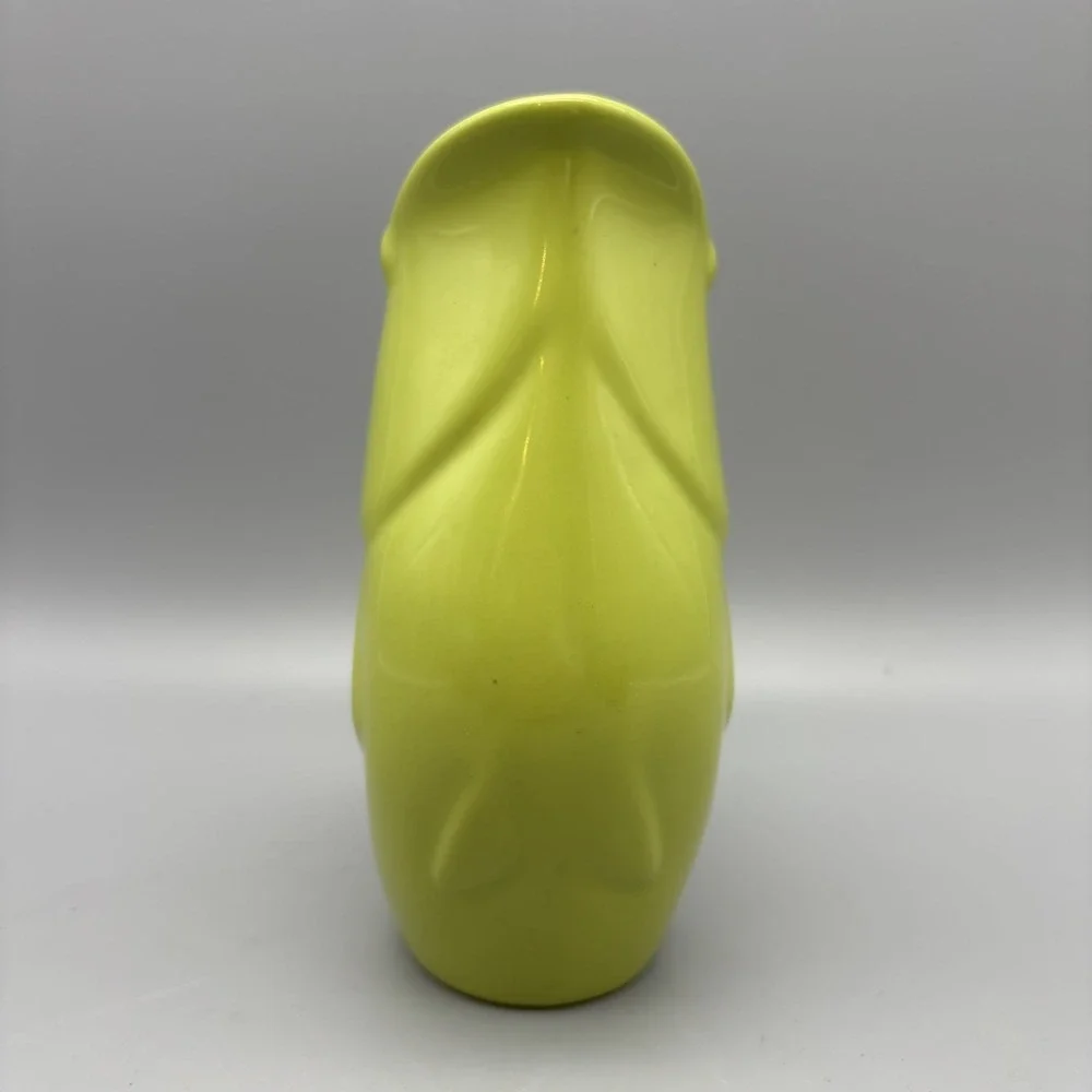 Lime Green Gurgle Pot 6.5